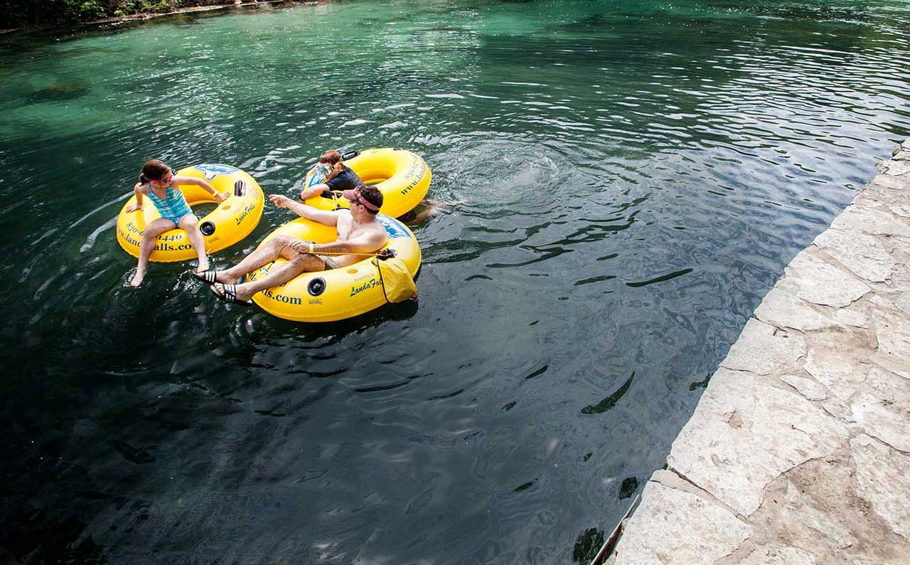 New-braunfels-comal-river